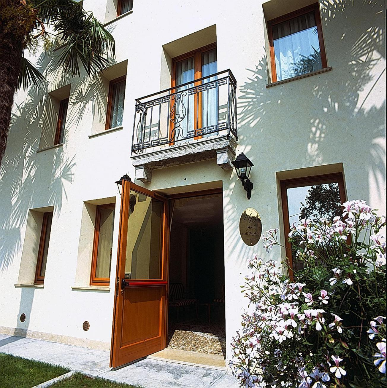 Hotel Dall'Ongaro Ghirano エクステリア 写真