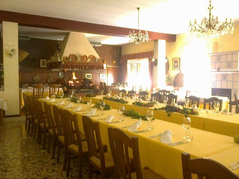 Hotel Dall'Ongaro Ghirano エクステリア 写真