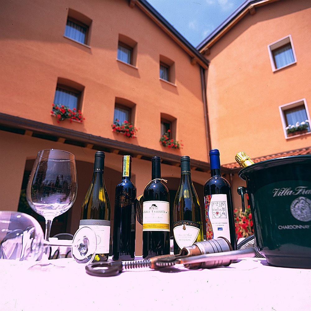 Hotel Dall'Ongaro Ghirano エクステリア 写真