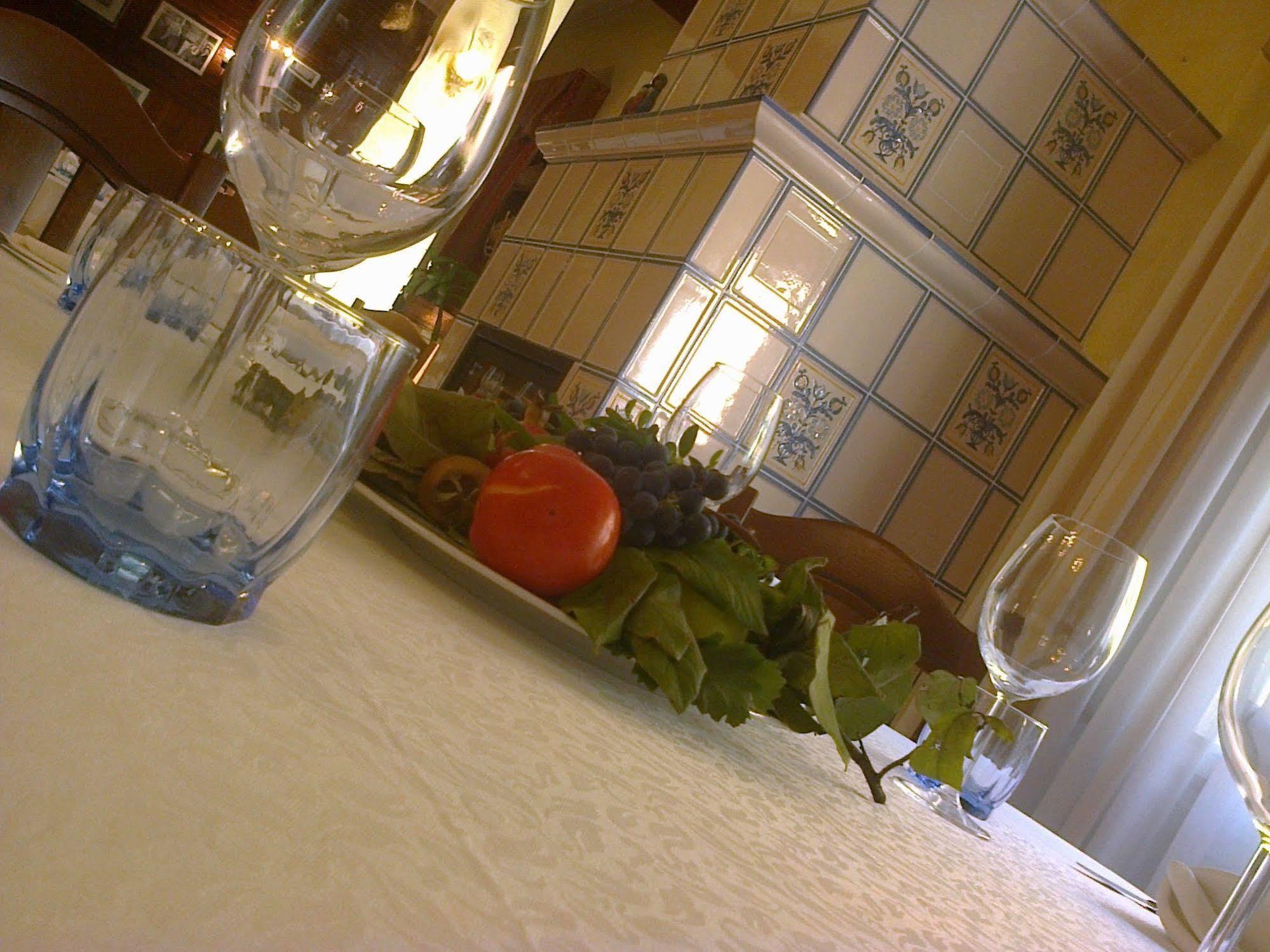 Hotel Dall'Ongaro Ghirano エクステリア 写真